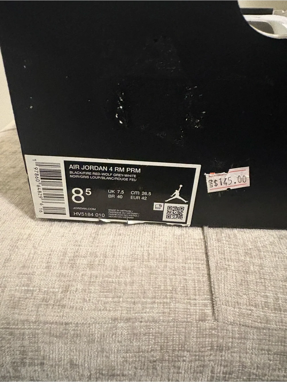 Jordan rm 4 Men’s size8.5 Low-Top Black and Gray Athletic Sneakers half box